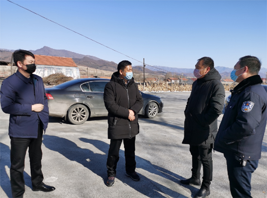 桓仁县疫情防控信息县疫情防控指挥部总指挥县长富晓明一行走访慰问